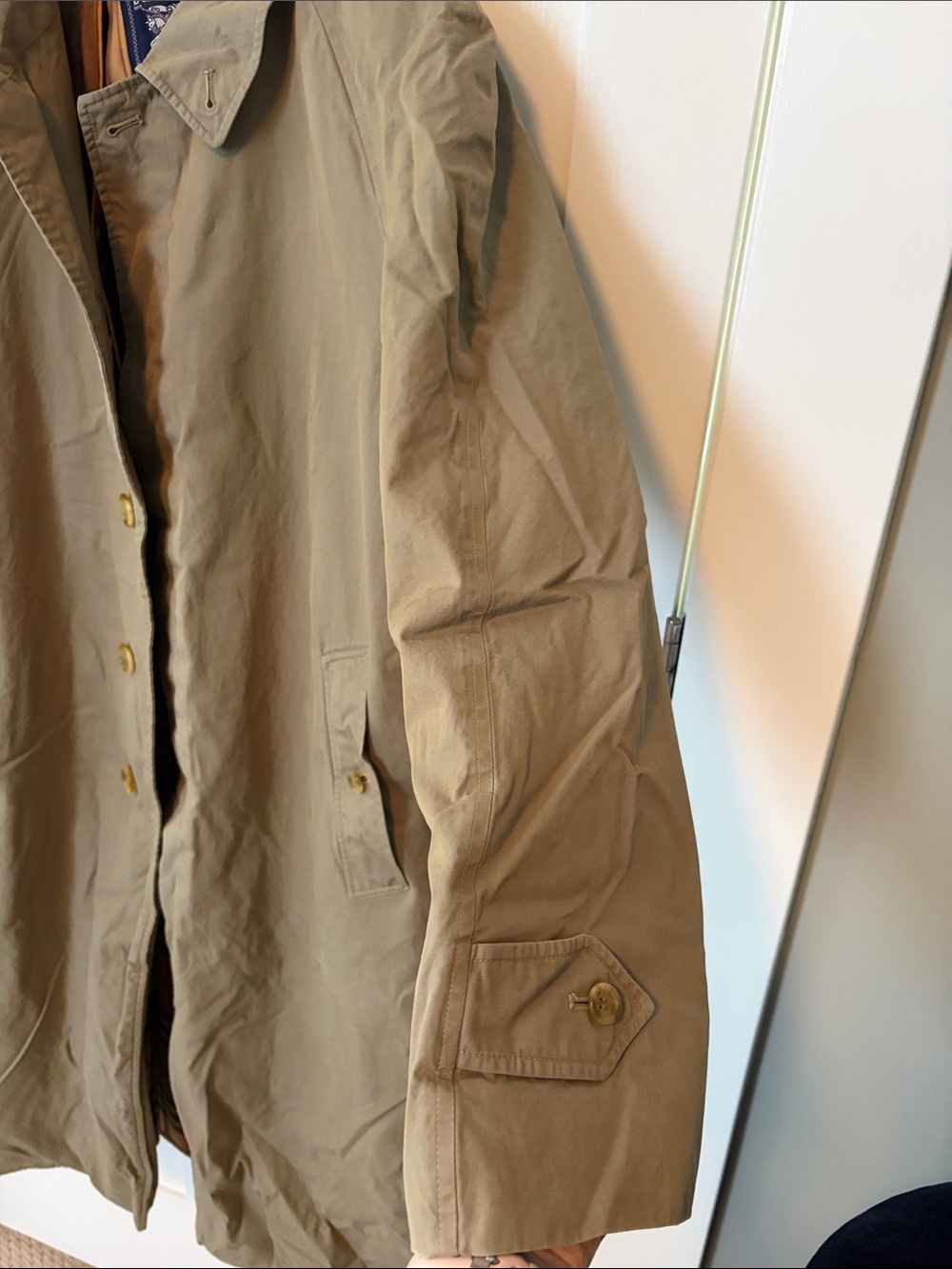 Vintage Burberry OliveGreen/Tan Trench Coat With Removable Wool Lining - Picture 3 of 16